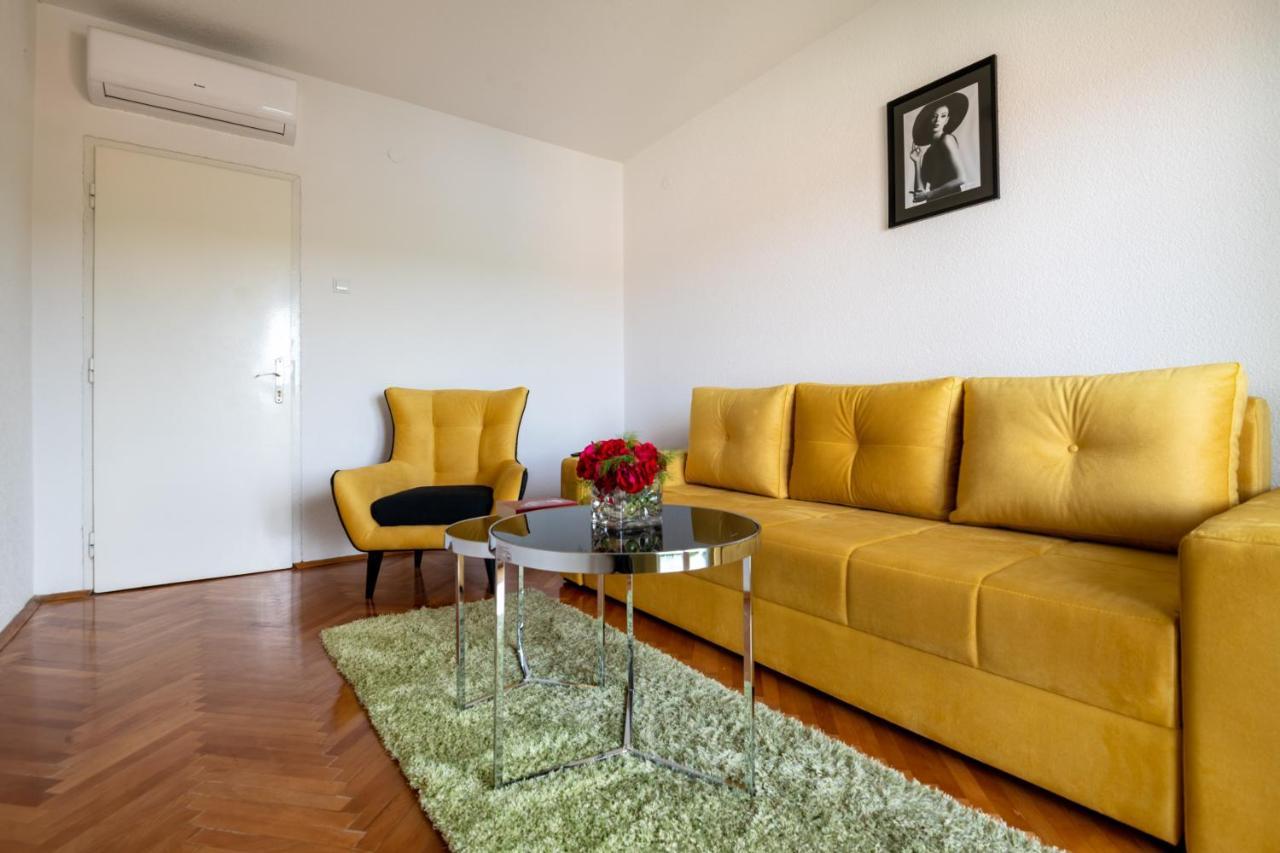 נאום Apartments & Rooms Leon מראה חיצוני תמונה