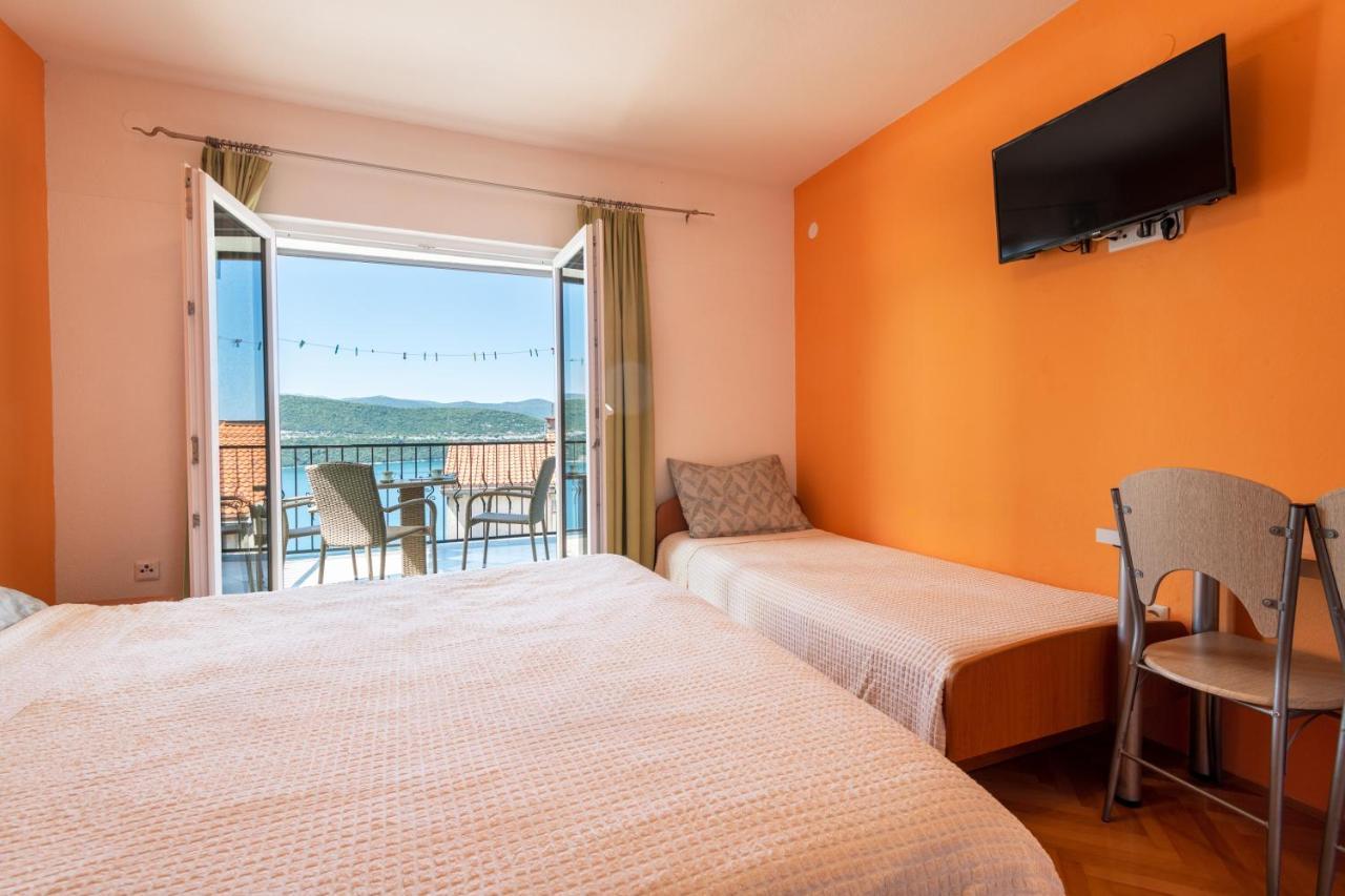 נאום Apartments & Rooms Leon מראה חיצוני תמונה