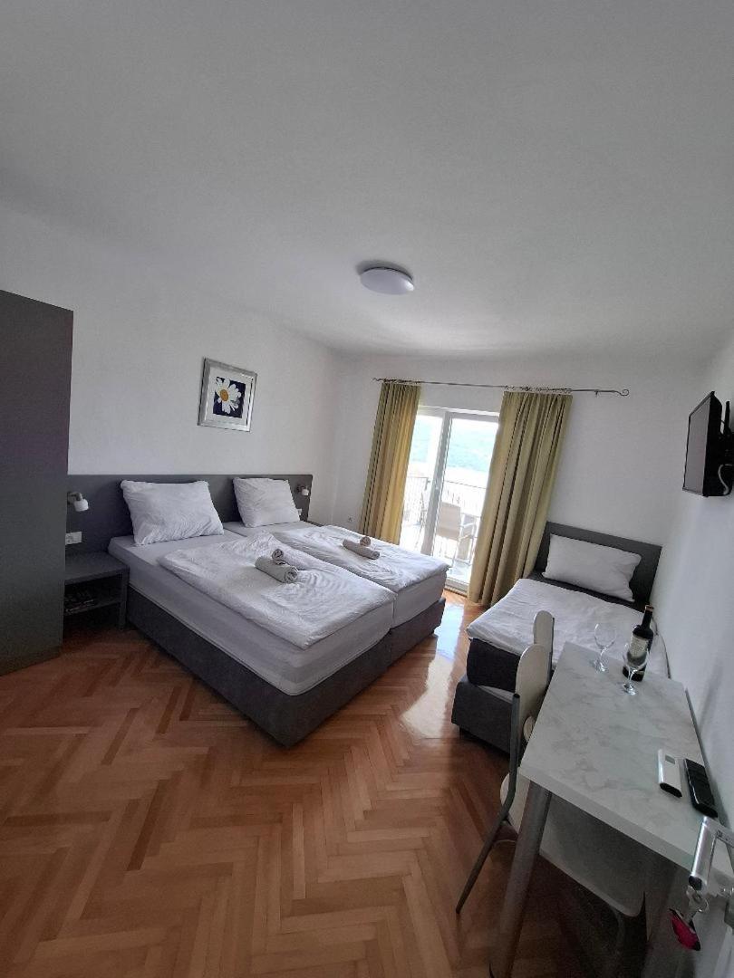נאום Apartments & Rooms Leon מראה חיצוני תמונה