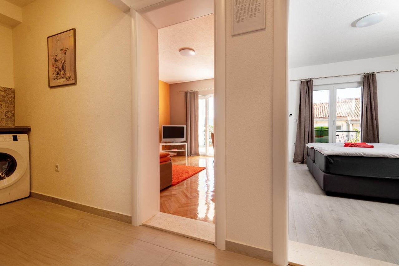 נאום Apartments & Rooms Leon מראה חיצוני תמונה
